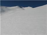 Monte Pieltinis in Monte Morgenleit In proti vrhu je le še nedolžna belina